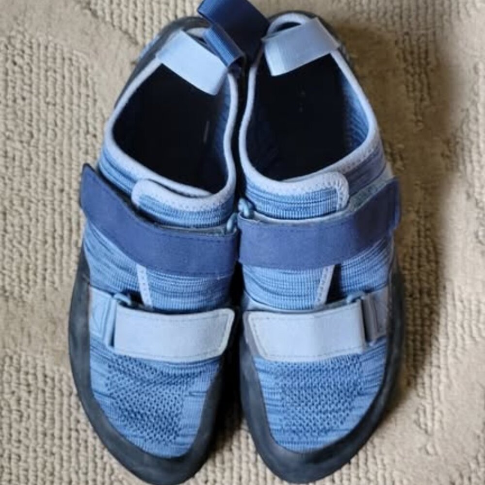 Size 10 Black Diamond Momentum Climbing Shoes WOMEN